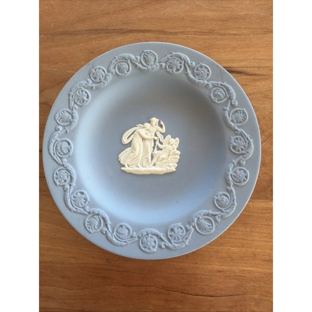 Vintage Wedgwood Blue Jasperware‎ Small Plate Trinket Dish 4.5